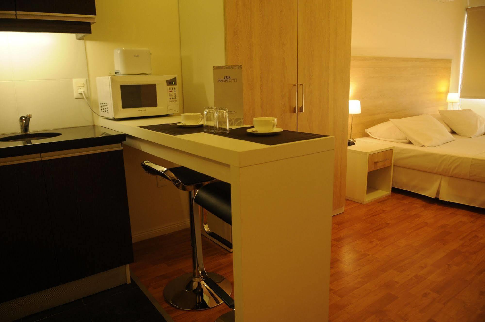 Massini Suites Монтевидео Экстерьер фото